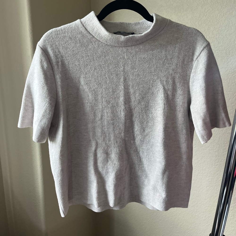 Women’s L Crop Sweater